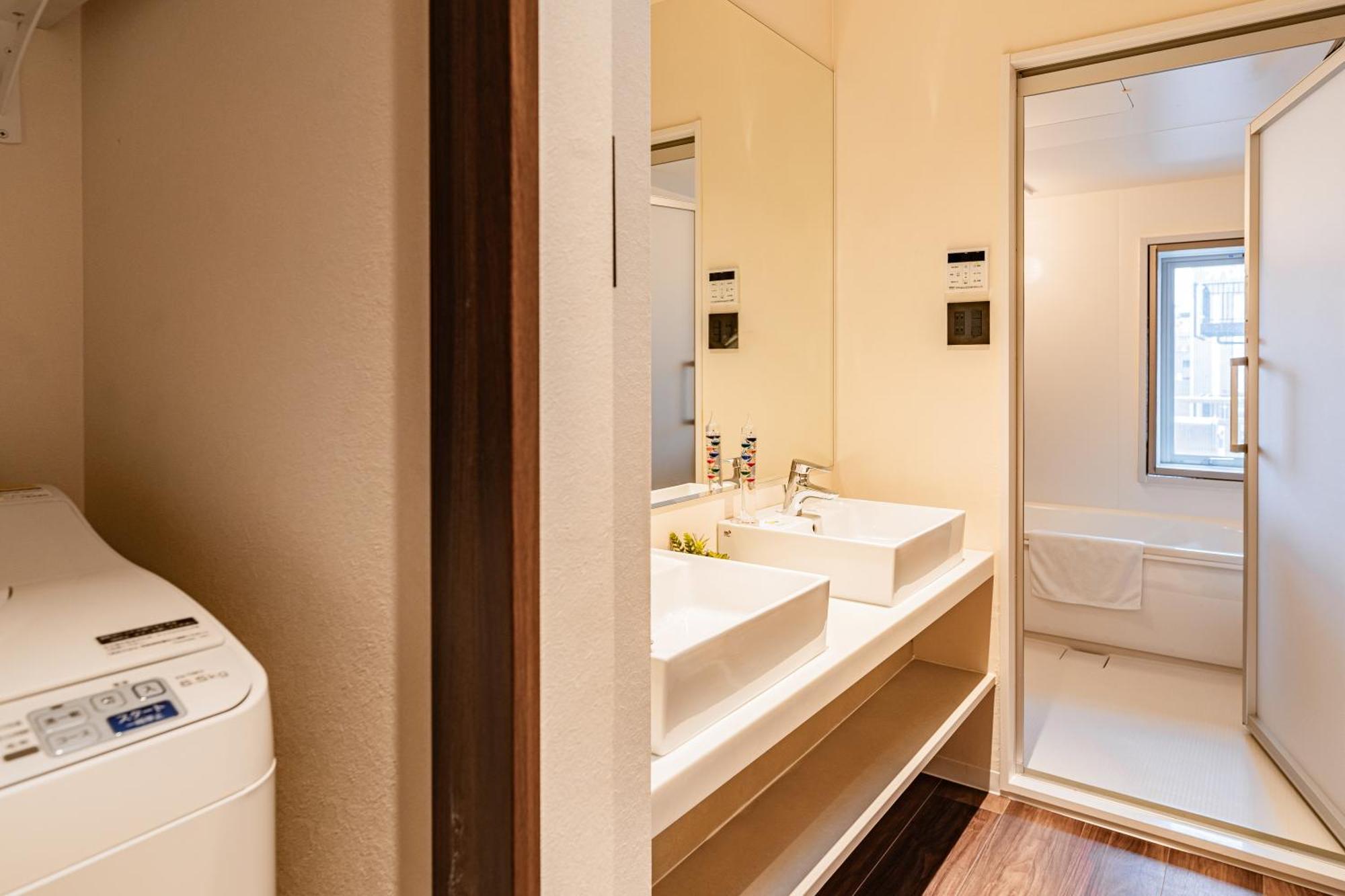 אוסקה Apartment Hotel 11 Shinsaibashi Amemura מראה חיצוני תמונה
