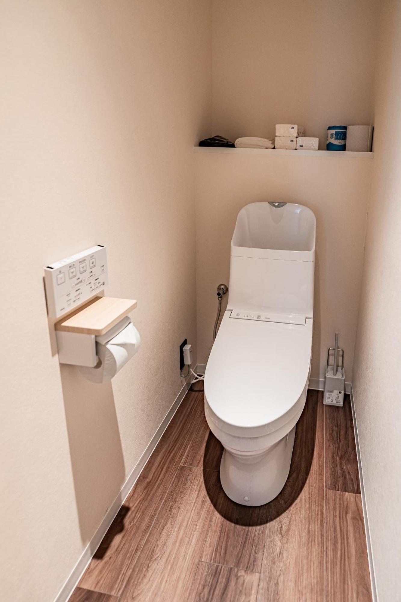 אוסקה Apartment Hotel 11 Shinsaibashi Amemura מראה חיצוני תמונה